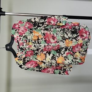 Ralph Lauren floral top size petite medium